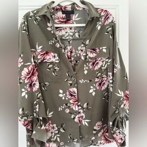Streetwear Society Olive Floral Blouse